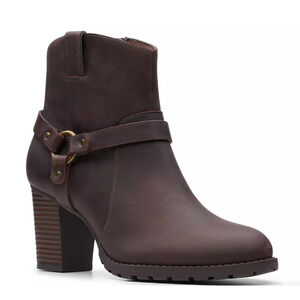 Clarks Verona Rock Ankle Leather Boots 11 NWT Brown Heeled Western Buckle